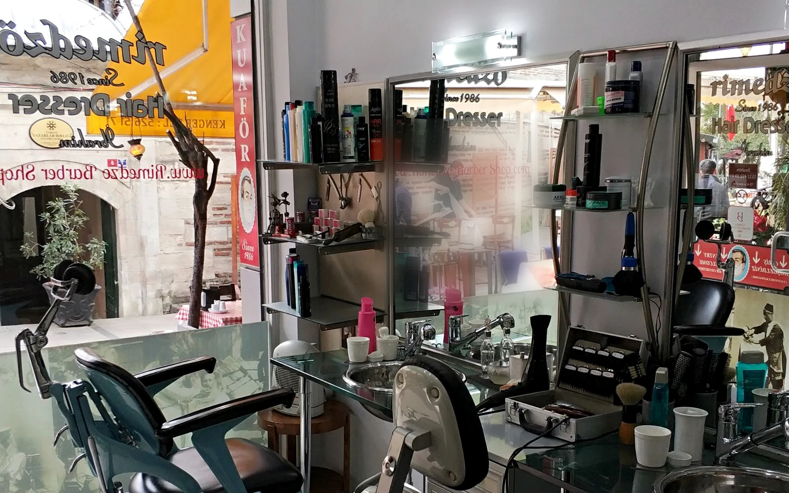 Clean interior of Rimedzo Barber Shop in Sultanahmet
